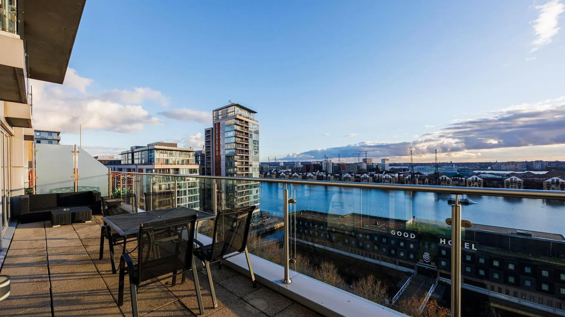 Austin David Apartments Excel United Kingdom