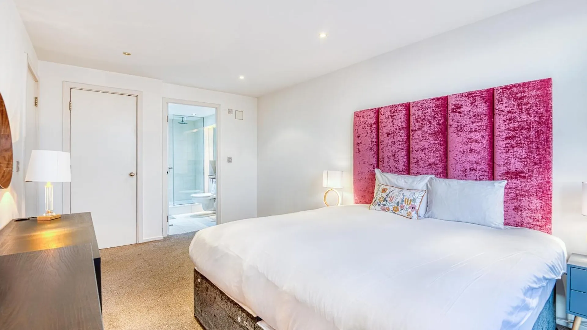 Austin David Apartments Excel  London